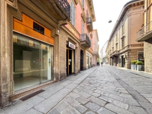 Meridiana 21 affittare-immobili-commerciali